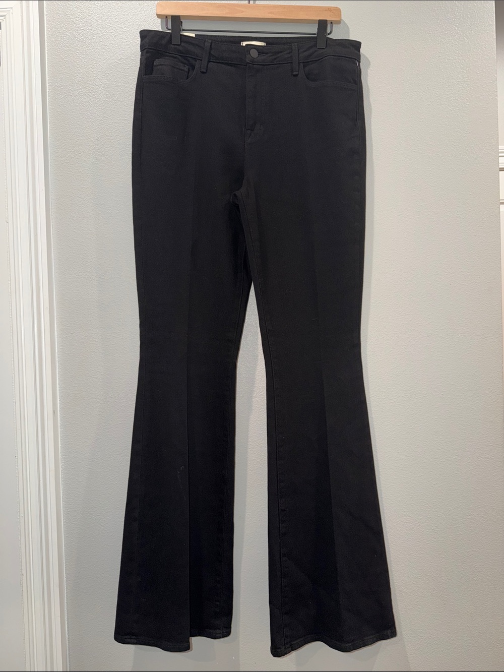 L'AGENCE Bell High-Rise Flare Jeans Size 31 BNWT - Picture 6 of 9